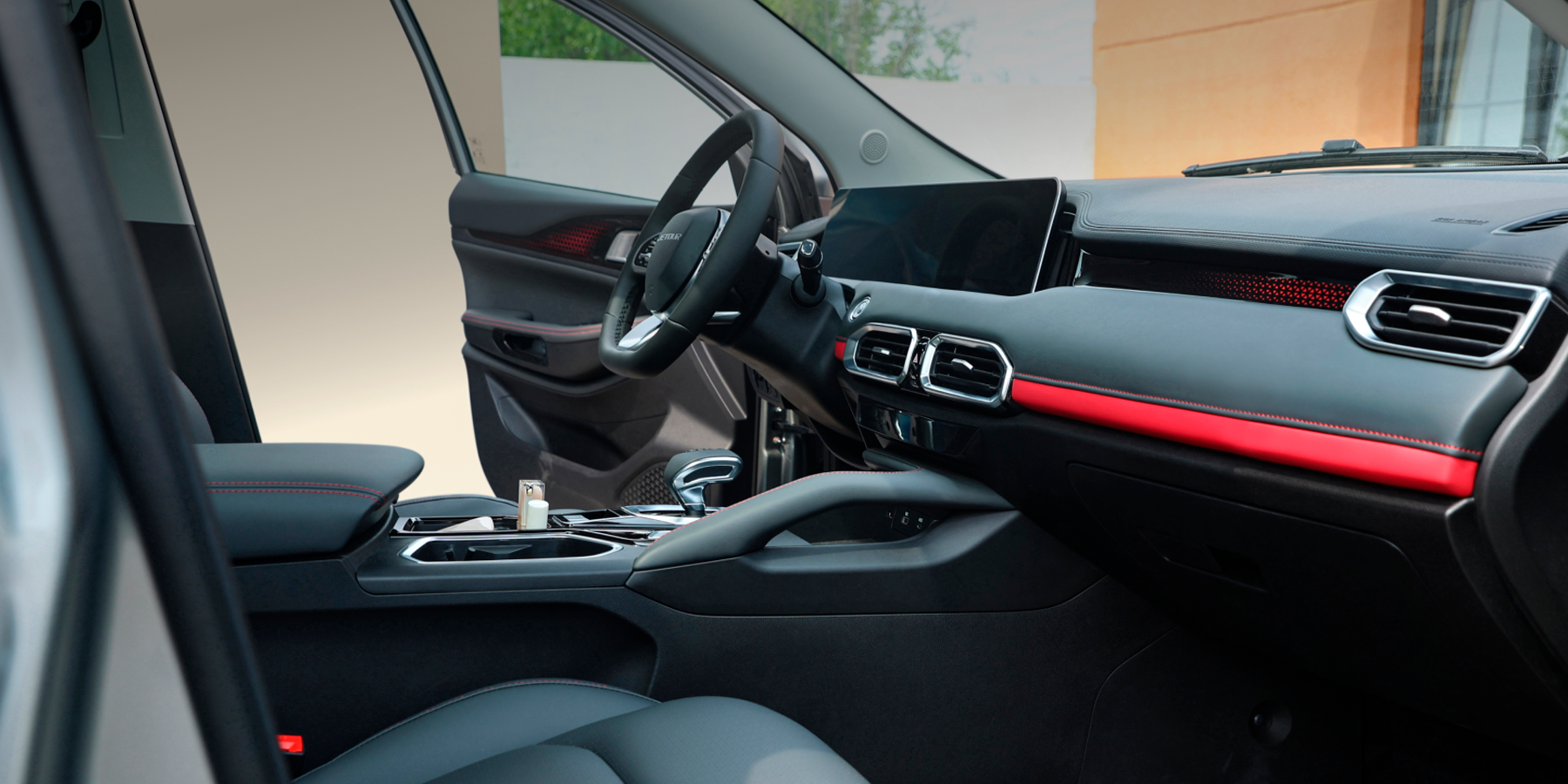 Изображение на странице JETOUR интерьер_десктопх50.png