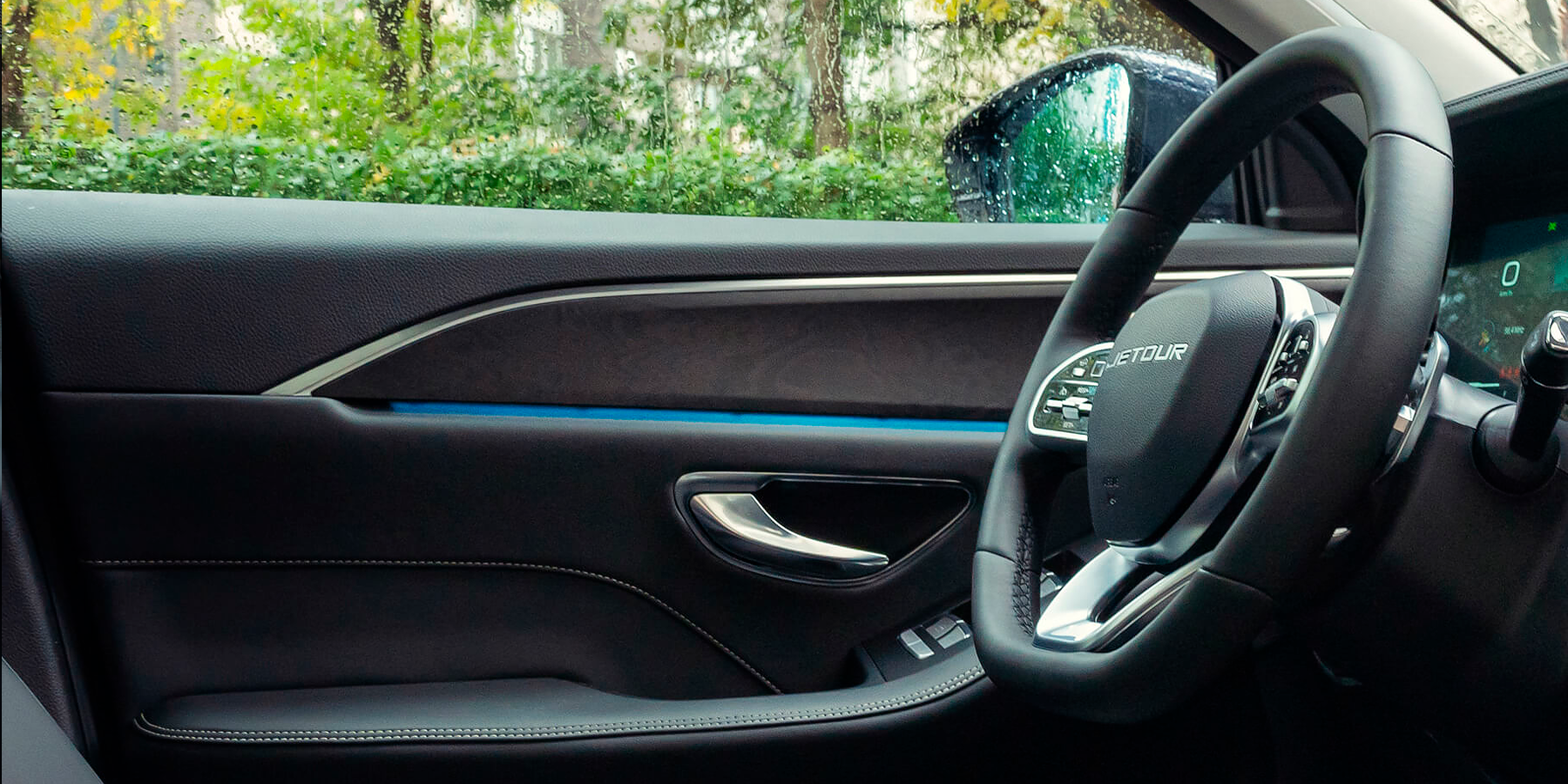 Изображение на странице JETOUR x90comf4.png