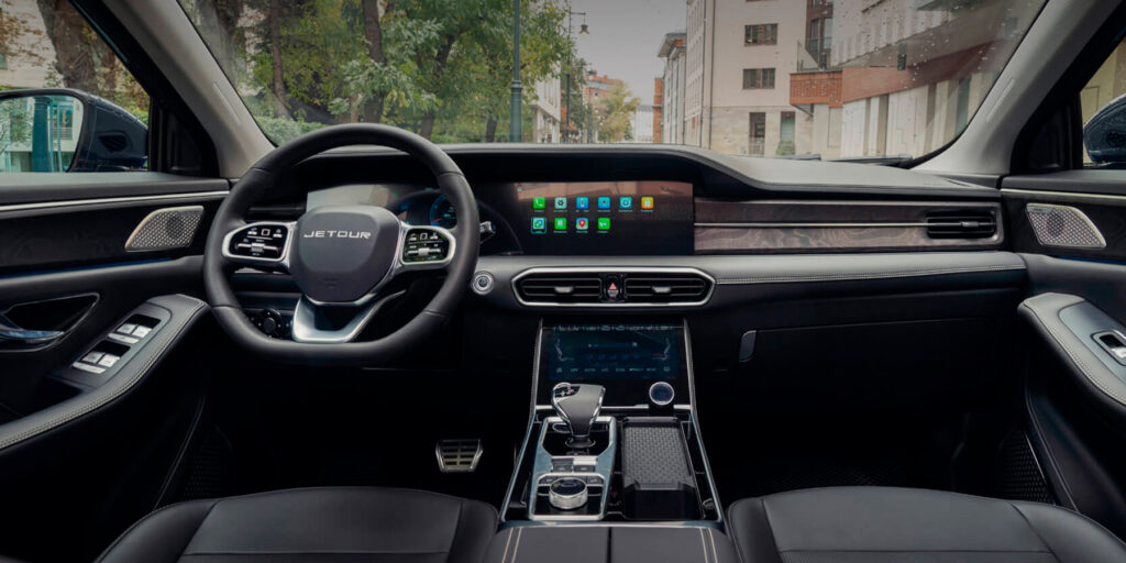 JETOUR X90 PLUS — интерьер салона
